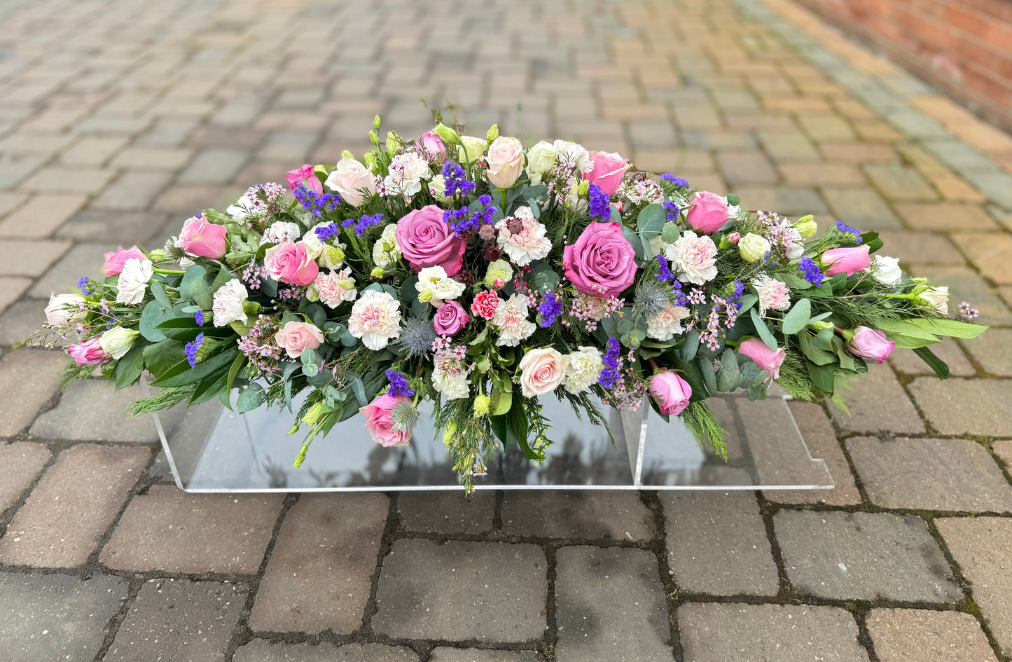 Double Ended Coffin Spray