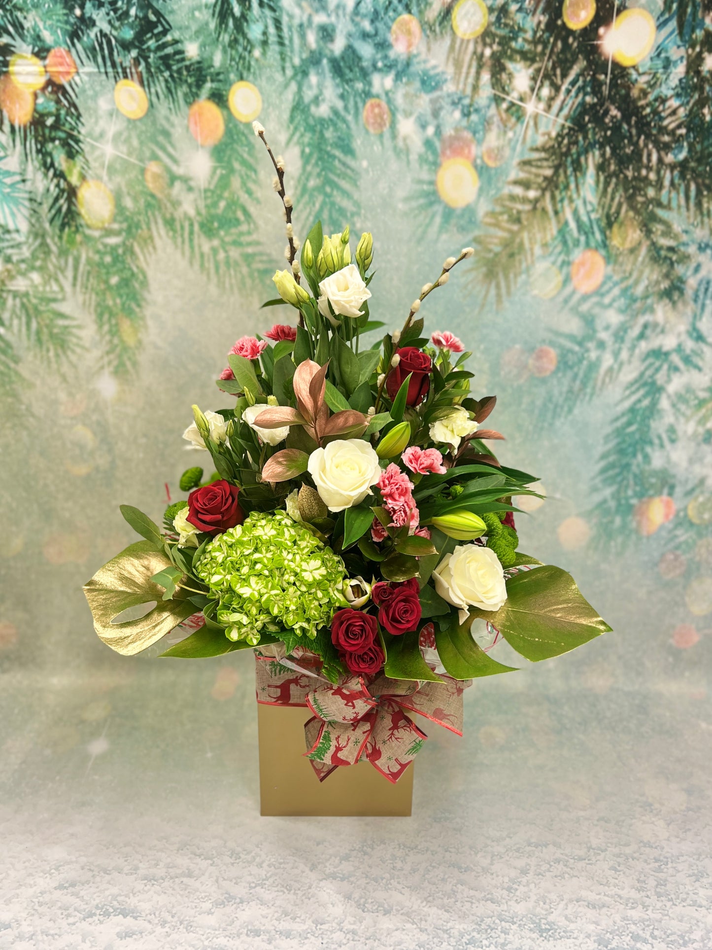 Christmas Luxury Tall Pyramid Shape Aqua