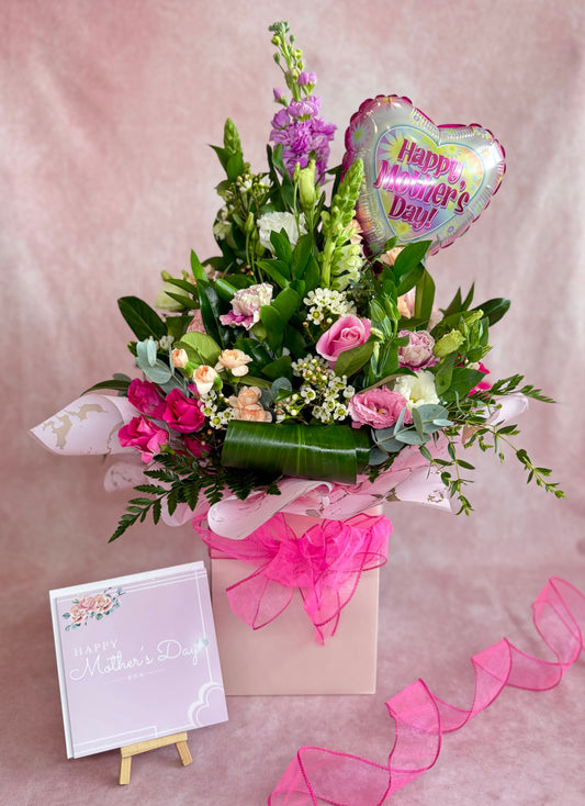 Mother’s Day Luxury Special with Card & Balloon